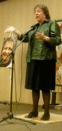 Kate Dudding telling at STF Olio 2011